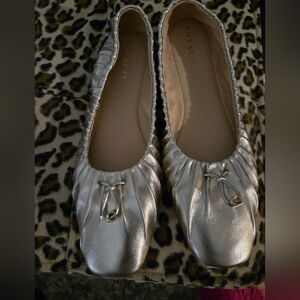 Gold Coach Metallic Flats sz 11